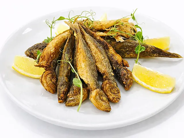 Ставрида з соусом тар-тар