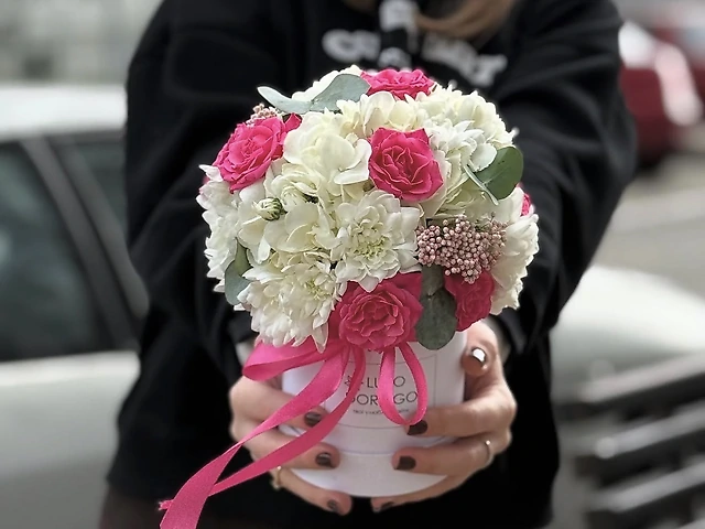 Садовий мікс в невеличкій коробочці