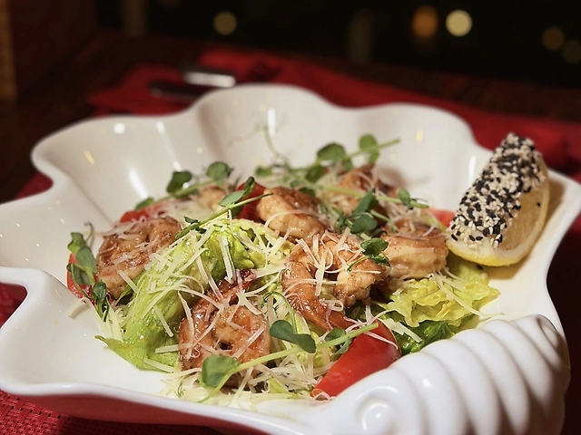 Салат з креветкою