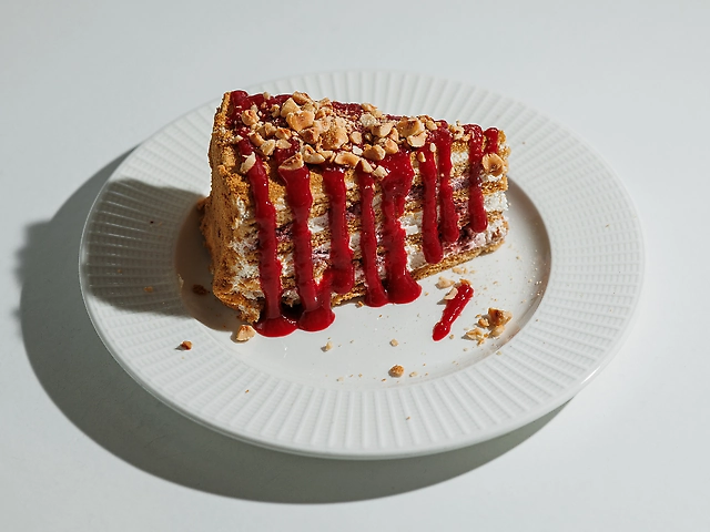 Медівник з малиною