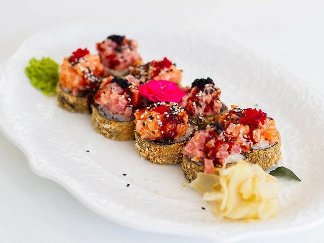 Вулкан тунець-лосось