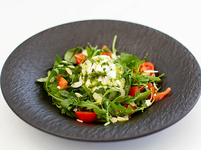 Бурата з томатами