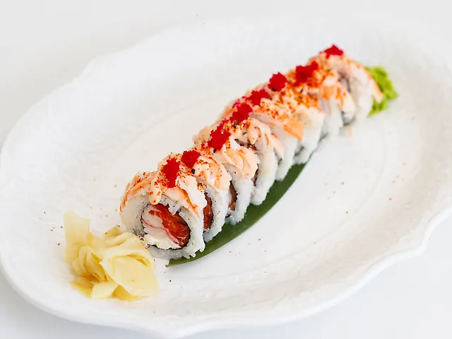 Рол з креветкою та крабом спайсі