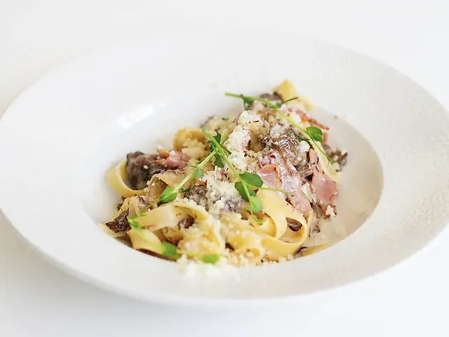 Паста з яловичими щічками