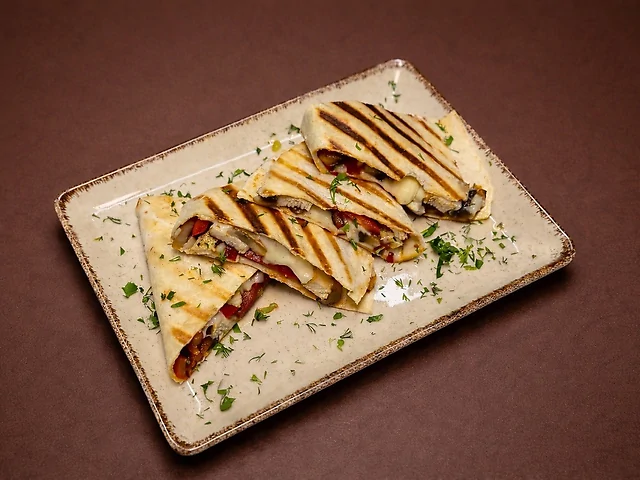 Кесаділья з куркою