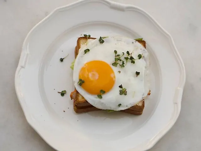 CROQUE MADAME