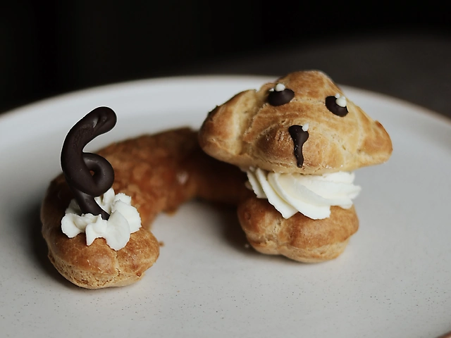 Еклер Песик