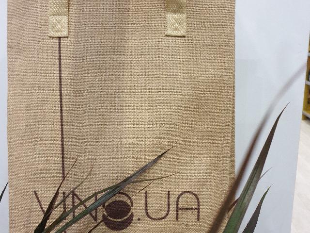 Сумка  на  6 бут.  с логотипом "Vino.ua "