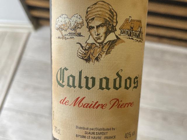 Кальвадос MAITRE PIERRE
