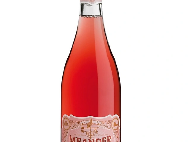 Вино ігристе Meander Moscato Pink Рожеве солодке 5,5% 0,75л