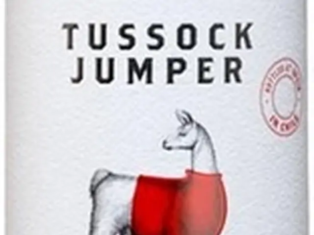 Вино Tussock Jumper Carmenere 2017, червоне, сухе 13,5%