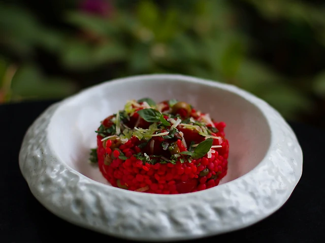 Птітім Piccante con olive e Pomodori