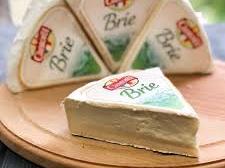 Сыр Бри Cantorel Brie