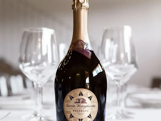 Santa Margherita Prosecco Valdobbiadene Superiore Brut DOCG (Італія)