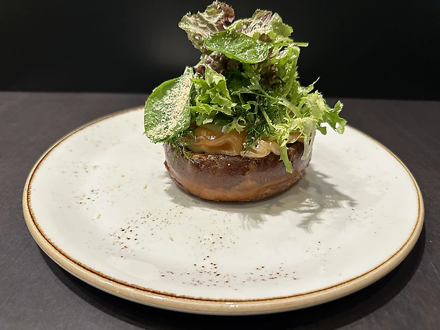 Brioche with Gravlax salmon