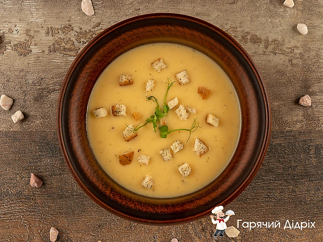 Сырный суп с чесночными гречками