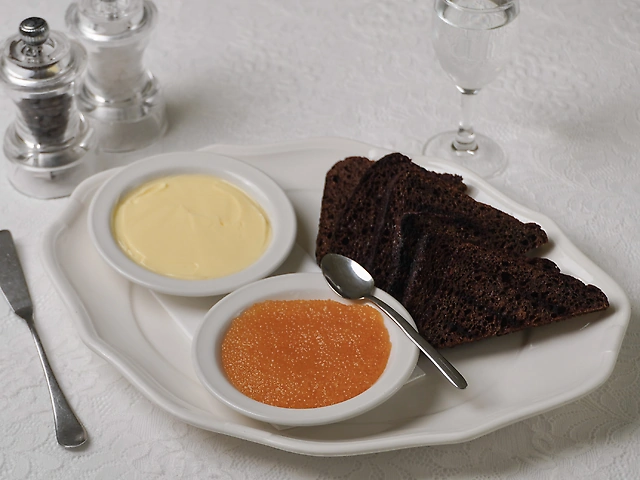 Ікра щуки з чорними грінками