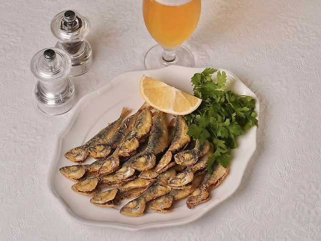 Ставрида смажена у кукурудзяному борошні