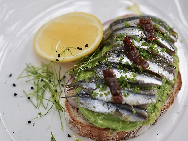 Авокадо-тост по-одеськи