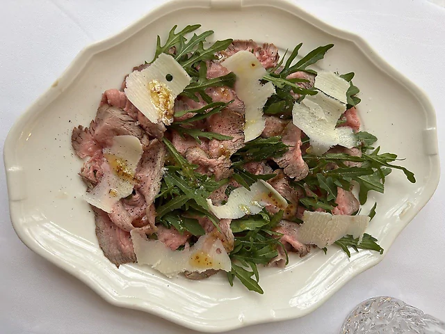 Салат з ростбіфу