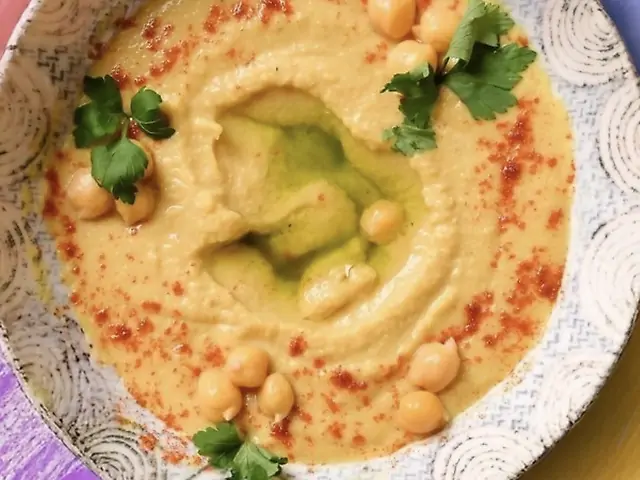 Хумус класичний