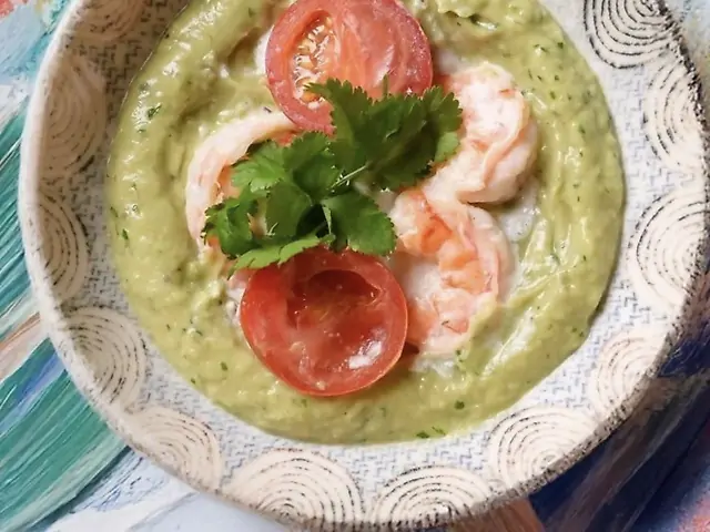 Гуакомоле з тигровими креветками