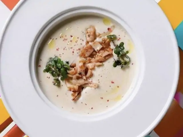 Крем суп з селери з кальмаром