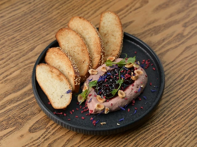 Паштет з печінки курча томленої в хересі