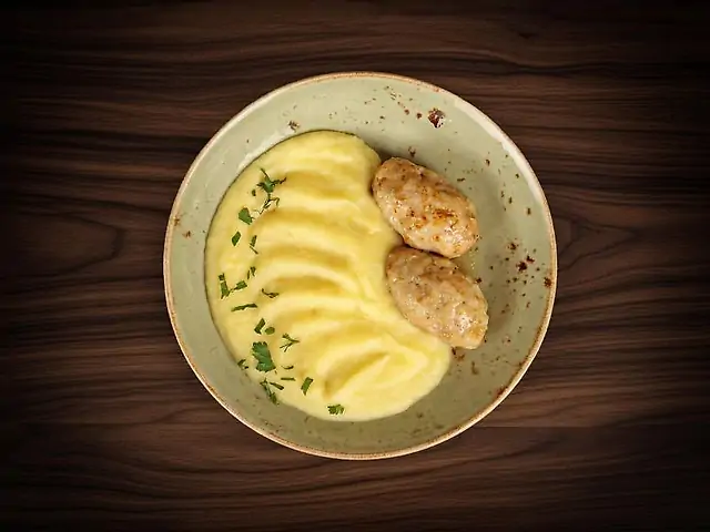 Котлетки курячі з пюре: 
