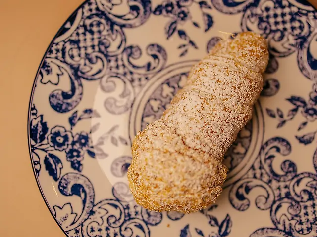 Білкова трубочка