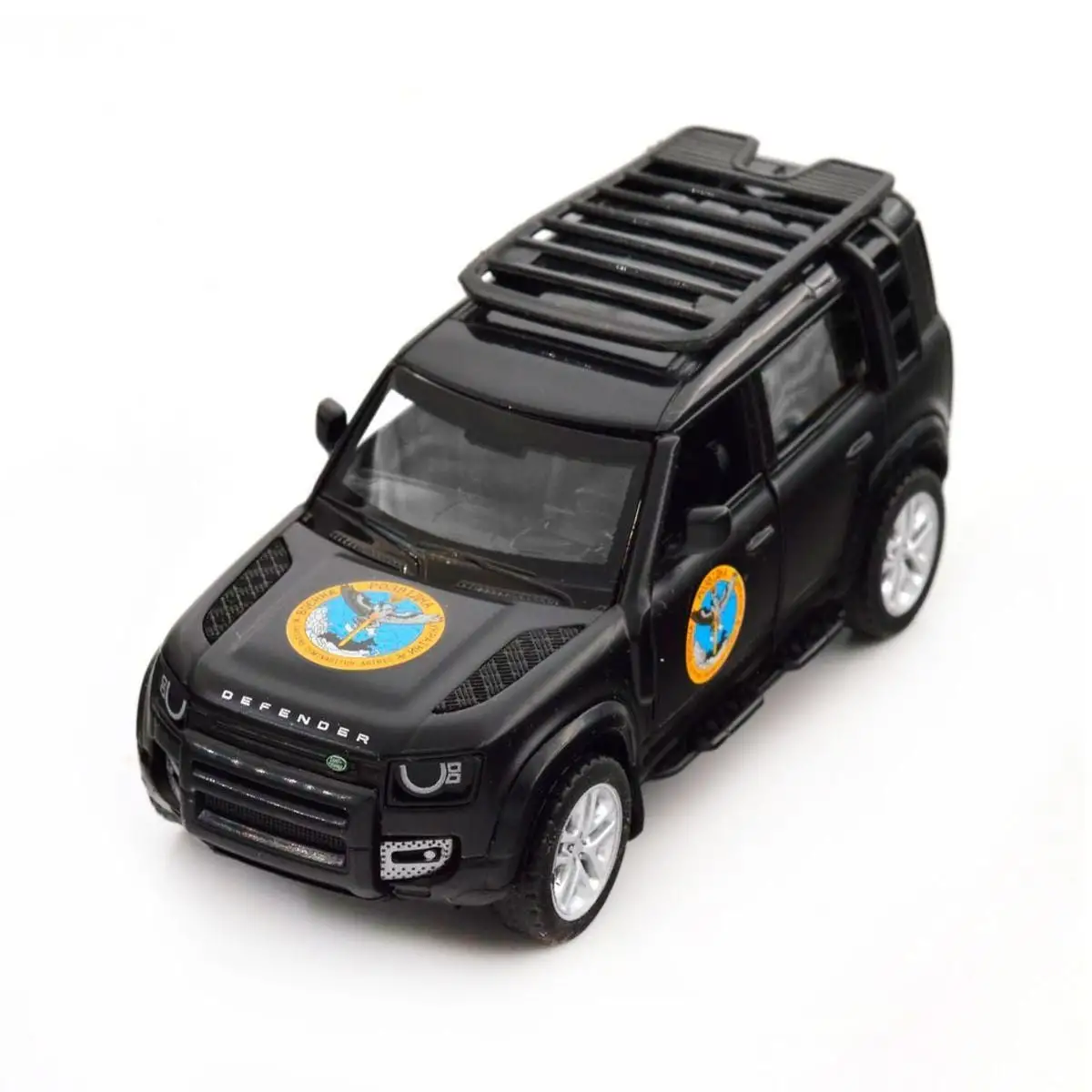 Автомодель серії "Шеврони Героїв" - LAND ROVER DEFENDER 110 - "ГУР МО"