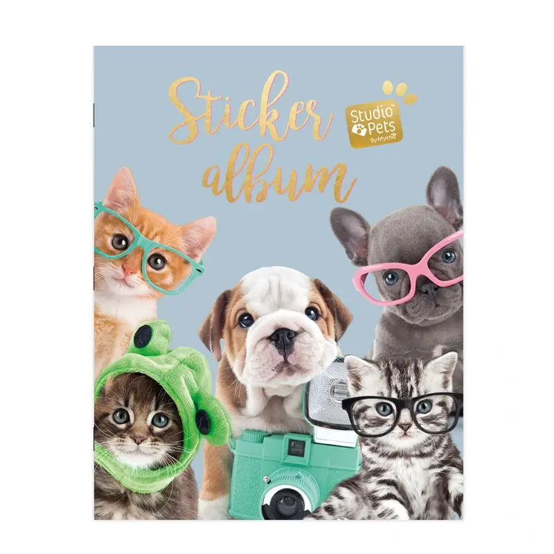 Стікербук - Дизайн2 25x33 см Studio Pets