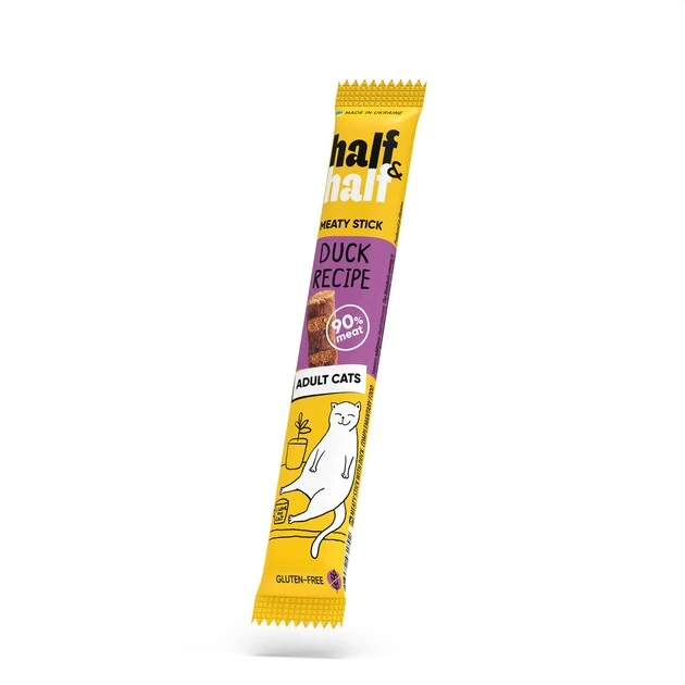 Ласощі м&#039;ясні палички для дорослих котів з качкою Meaty stick Half&amp;Half м/у 5г