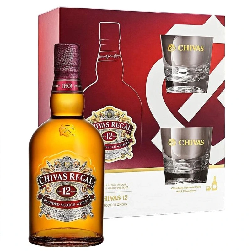 Набір Віскі Chivas Regal 12 років витримки, 0.7л + 2 склянки