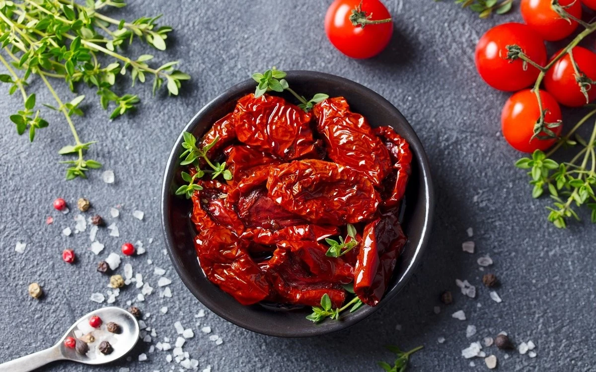 Томати в&#039;ялені Sundred Tomatoes Bouno