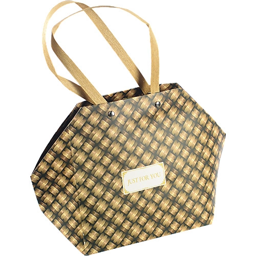 Пакет подарунковий паперовий 28х24х14см тип 9