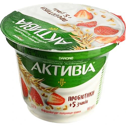 Бiфiдойогурт Активіа 180мл 2.2% полуниця злаки ст.