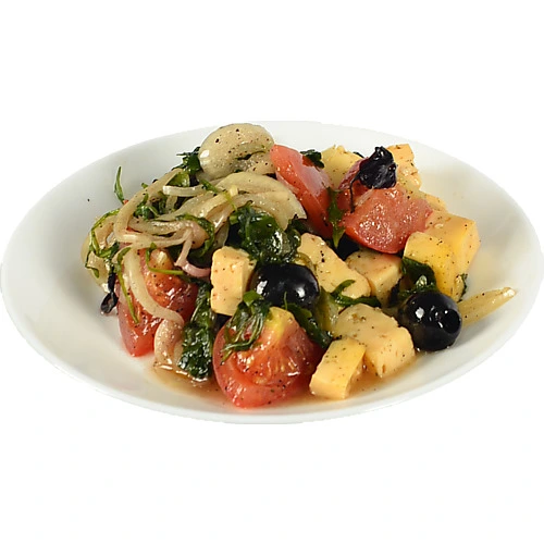 Салат з помідорів та оливками