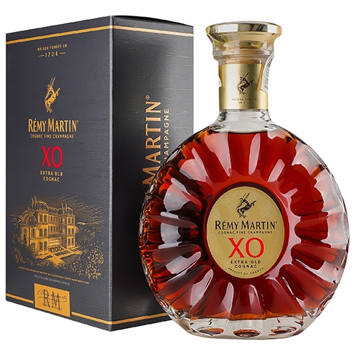 Коньяк Remy Martin XO 40% 0,7л (у подарунковій упаковці)