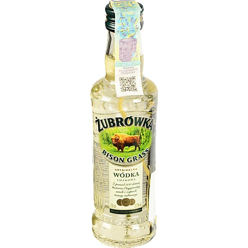 Алкогольний напій Zubrowka Bison 0.2л 37.5%