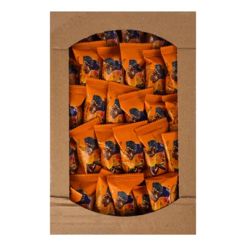 Цукерки Бранка Курага та чорнослив з горіхом ваг.